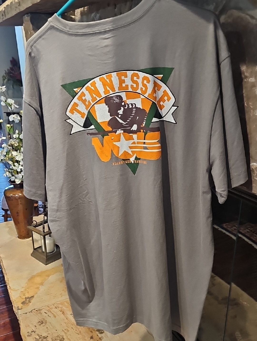 Nwt Volunteer Traditions Tshirt Xl